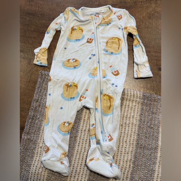 Angel Dear Other - Angel Dear Pancake Print Kids Footie bamboo